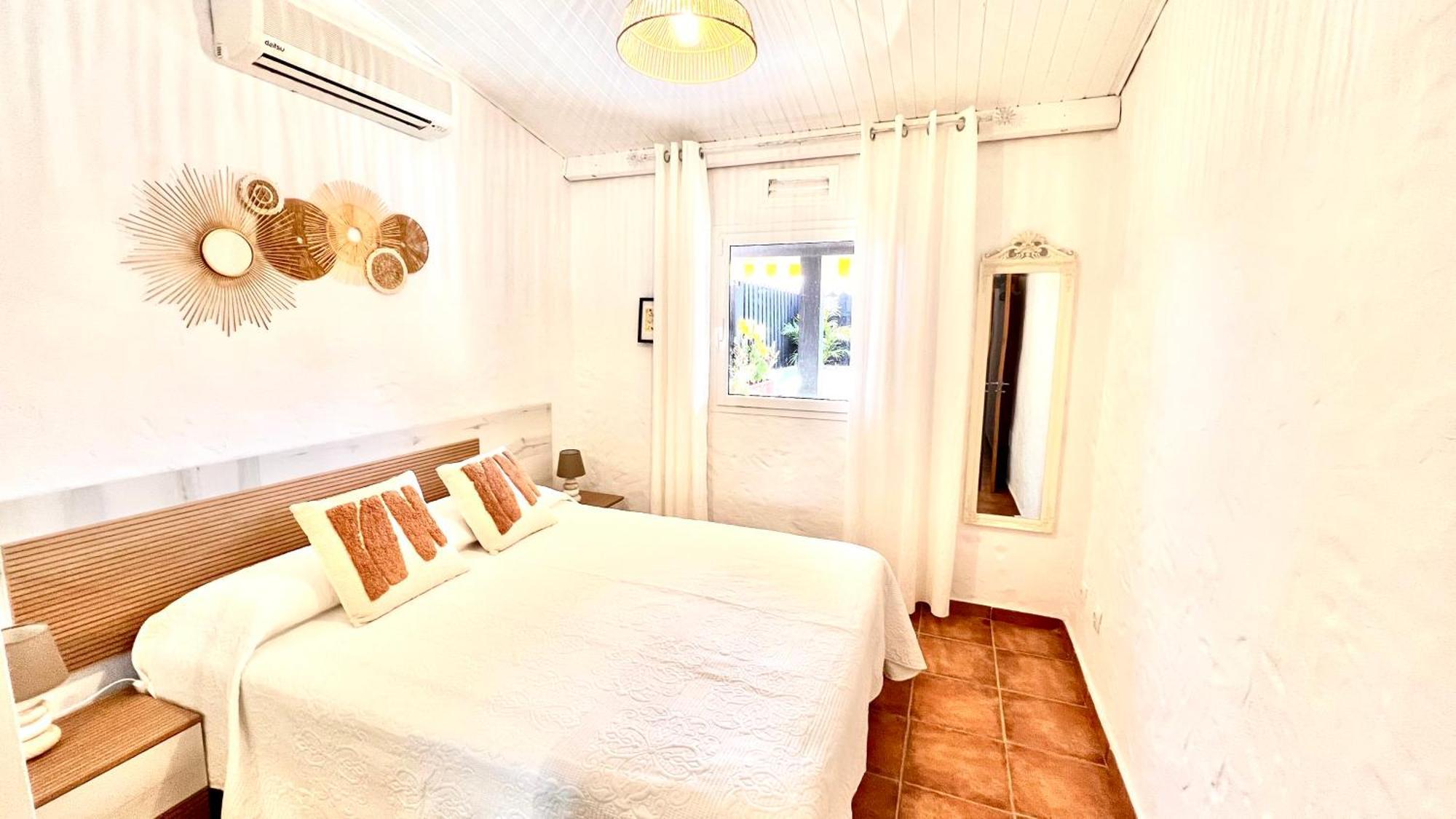 Oasis Beach Holiday Home With Jacuzzi Плайя-дель-Инглес Экстерьер фото